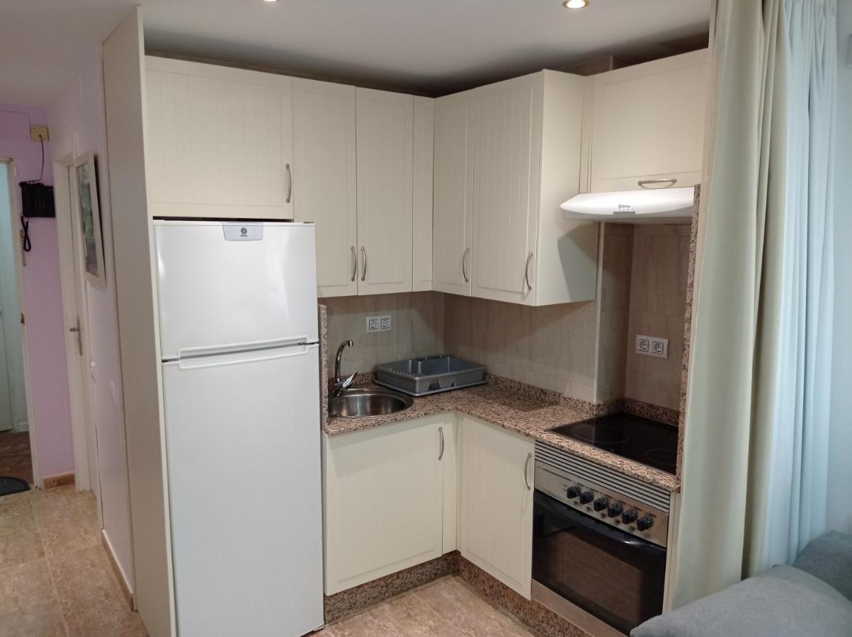 Acuario Apartment เบนัลมาเดนา ภายนอก รูปภาพ